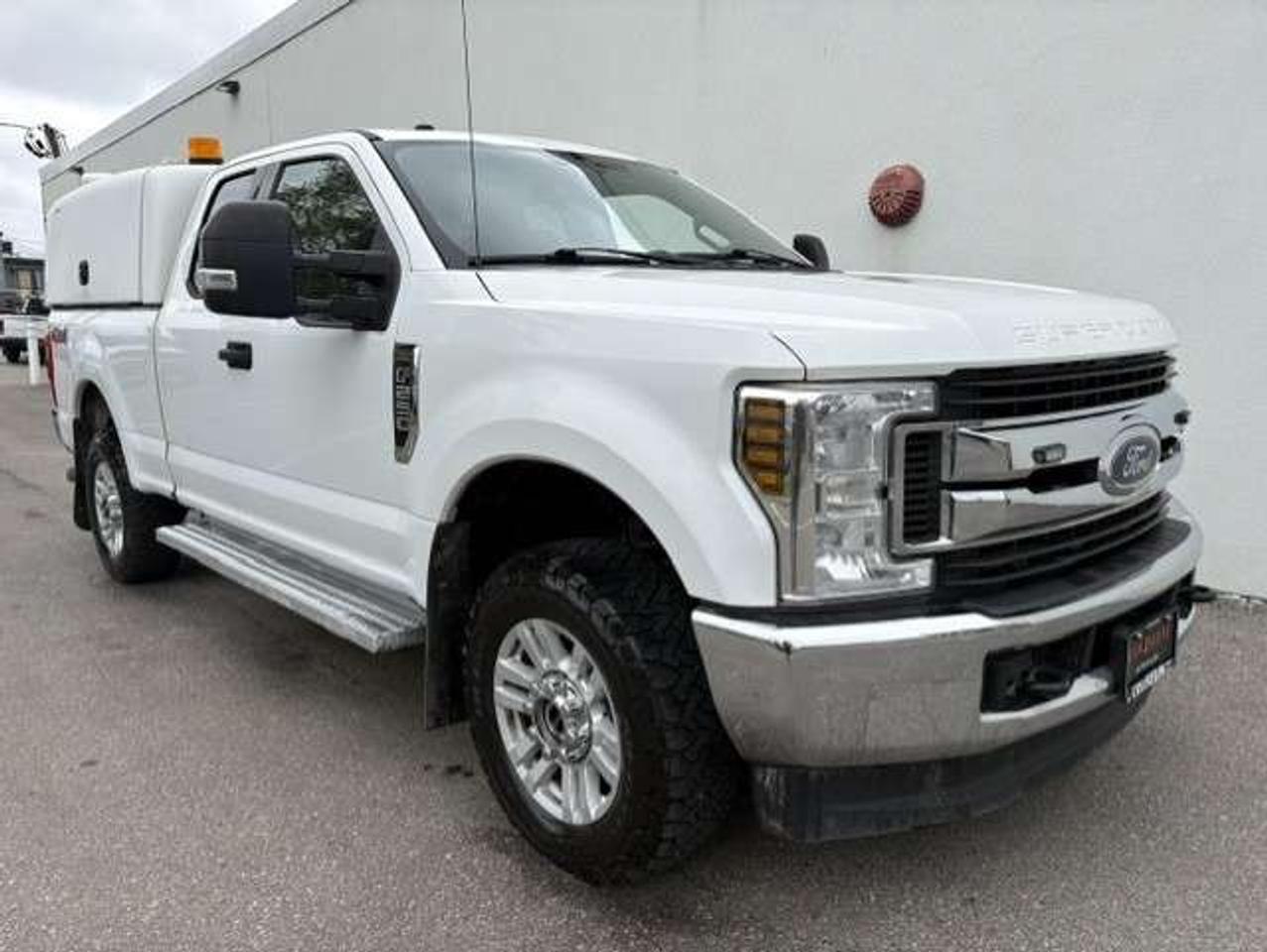 2018 Ford F-250 XLT 4X4 SHORT BOX-CAMERA-CAP-CARGO SLIDE Photo