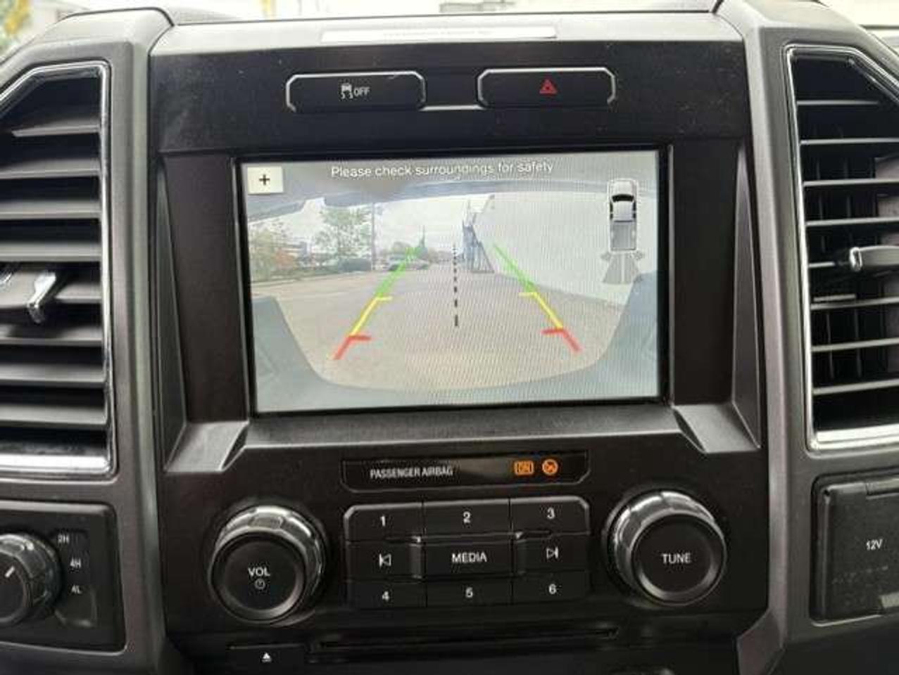 2018 Ford F-250 XLT 4X4 SHORT BOX-CAMERA-CAP-CARGO SLIDE Photo