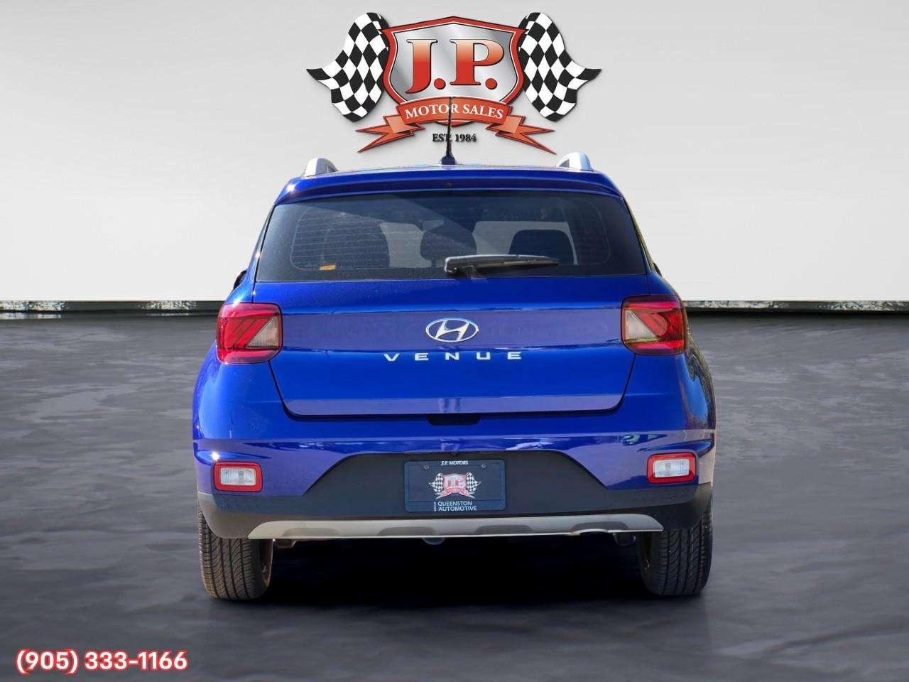 2023 Hyundai Venue Preferred Apple CarPlay & Android Auto • Remote Start System • Heated Front Seats • Lane Assist • Keyless Entry Photo