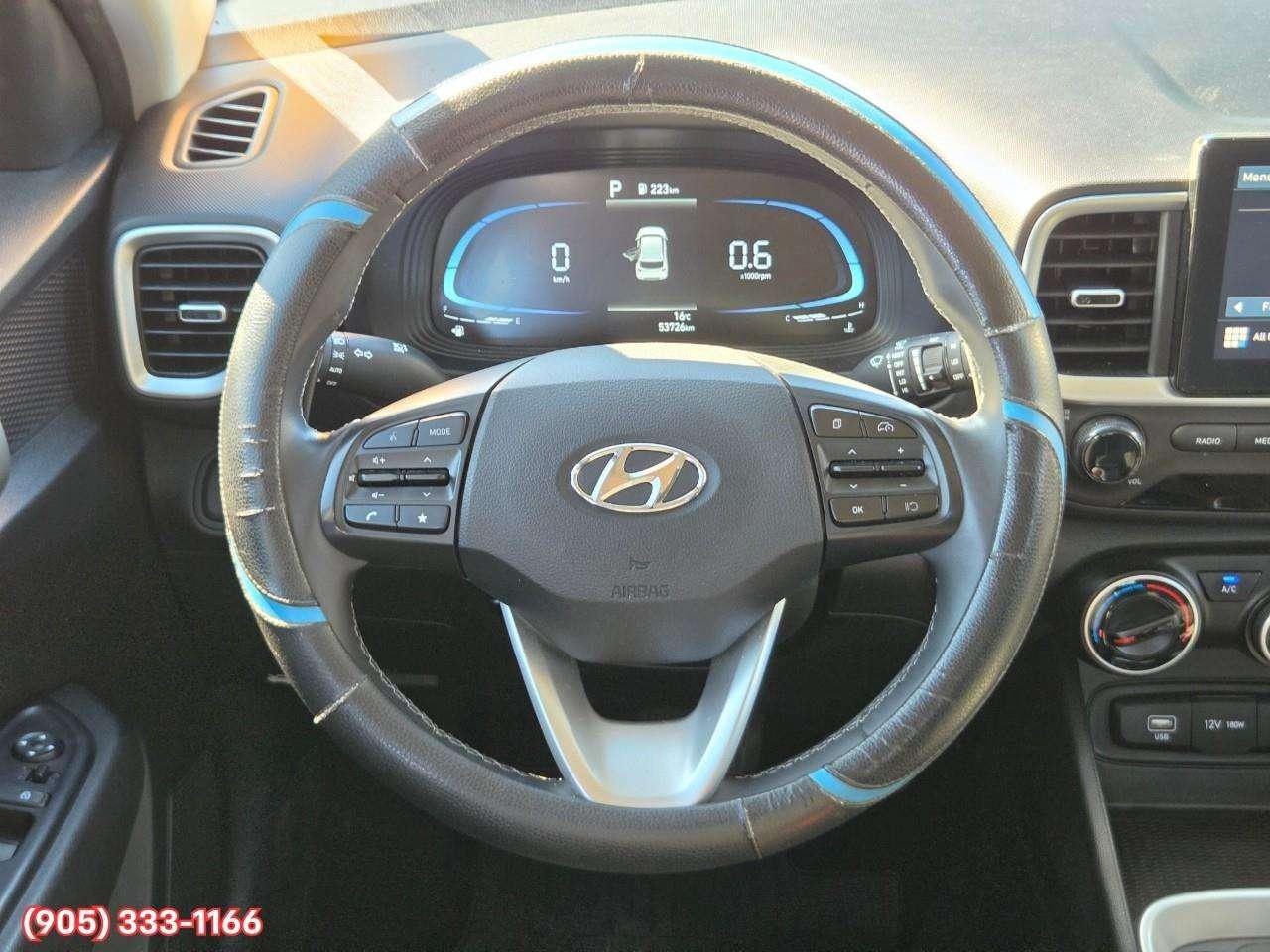 2023 Hyundai Venue Preferred Apple CarPlay & Android Auto • Remote Start System • Heated Front Seats • Lane Assist • Keyless Entry Photo