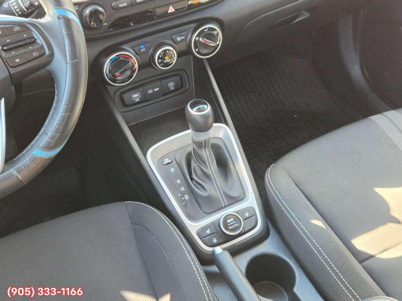 2023 Hyundai Venue Preferred Apple CarPlay & Android Auto • Remote Start System • Heated Front Seats • Lane Assist • Keyless Entry Photo