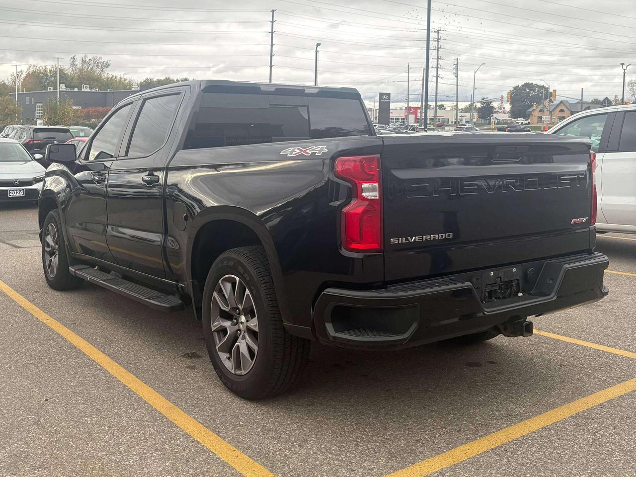 2019 Chevrolet Silverado 1500 RST 5.3L 4x4   Leather Photo5