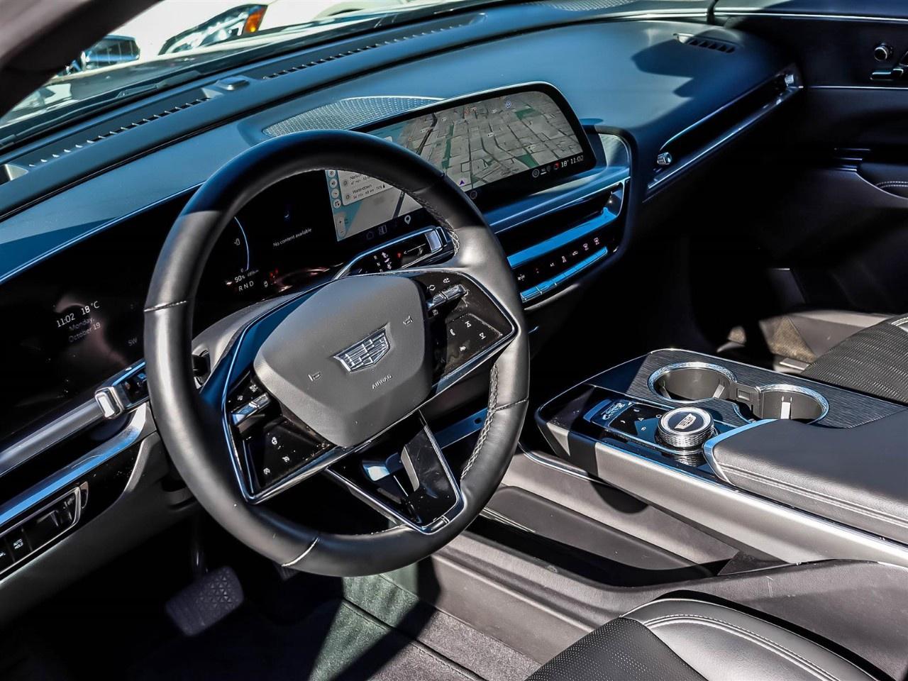 2024 Cadillac LYRIQ 4dr Luxury w/1SC Photo