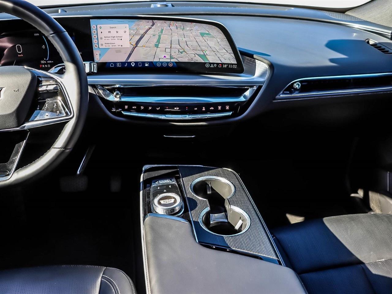 2024 Cadillac LYRIQ 4dr Luxury w/1SC Photo