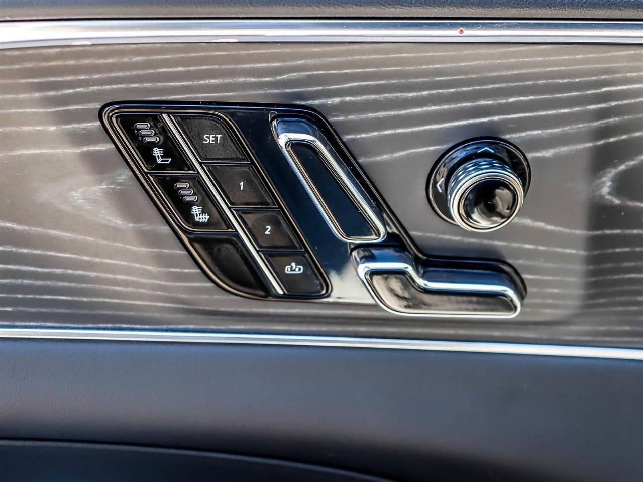 2024 Cadillac LYRIQ 4dr Luxury w/1SC Photo