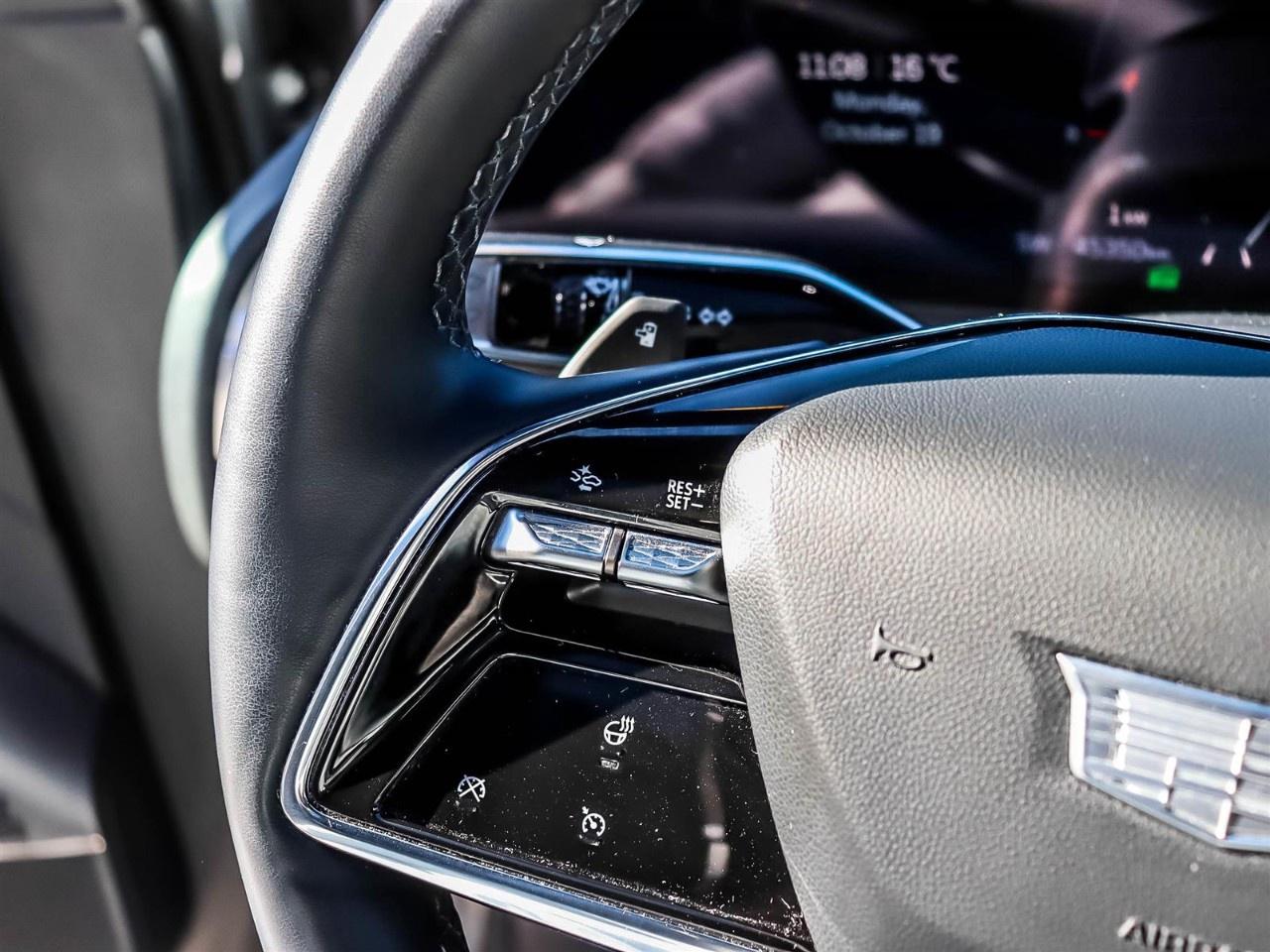 2024 Cadillac LYRIQ 4dr Luxury w/1SC Photo