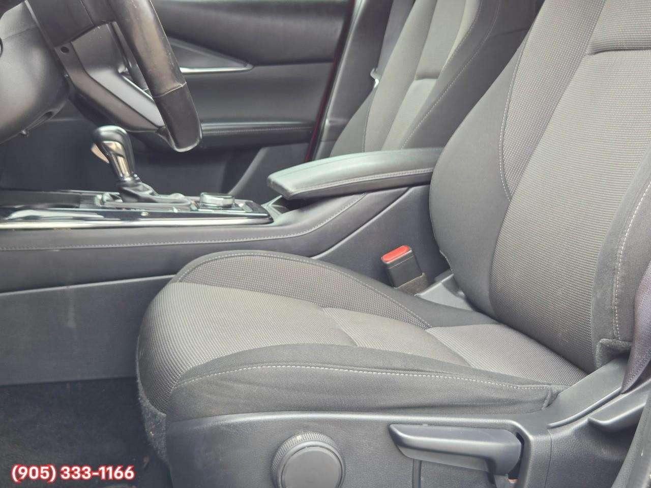 2023 Mazda CX-30 GS Apple CarPlay & Android Auto • Heated Front Seats • Lane Assist • Keyless Entry • Alloy Wheels Photo