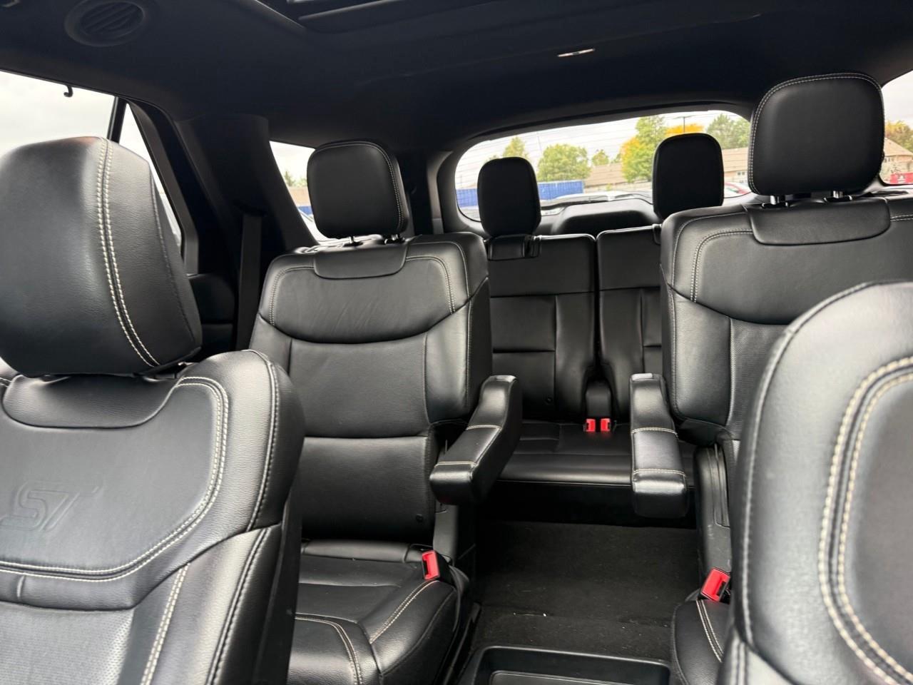 2020 Ford Explorer ST 4dr 4x4 Photo