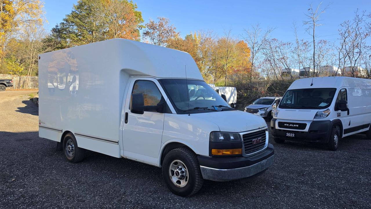 2016 GMC Savana G3500 - 12Ft Aerocell Box - GVW:9900LB - - 12CB-121841 Photo3
