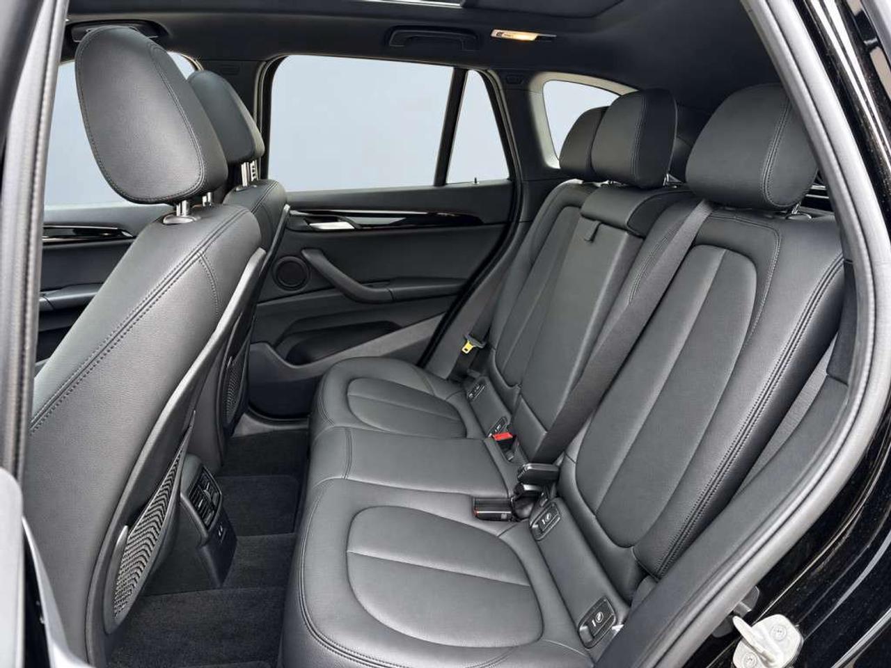 2019 BMW X1 xDrive28i 4dr All-wheel Drive Sports Activity Vehicle Automatic Photo
