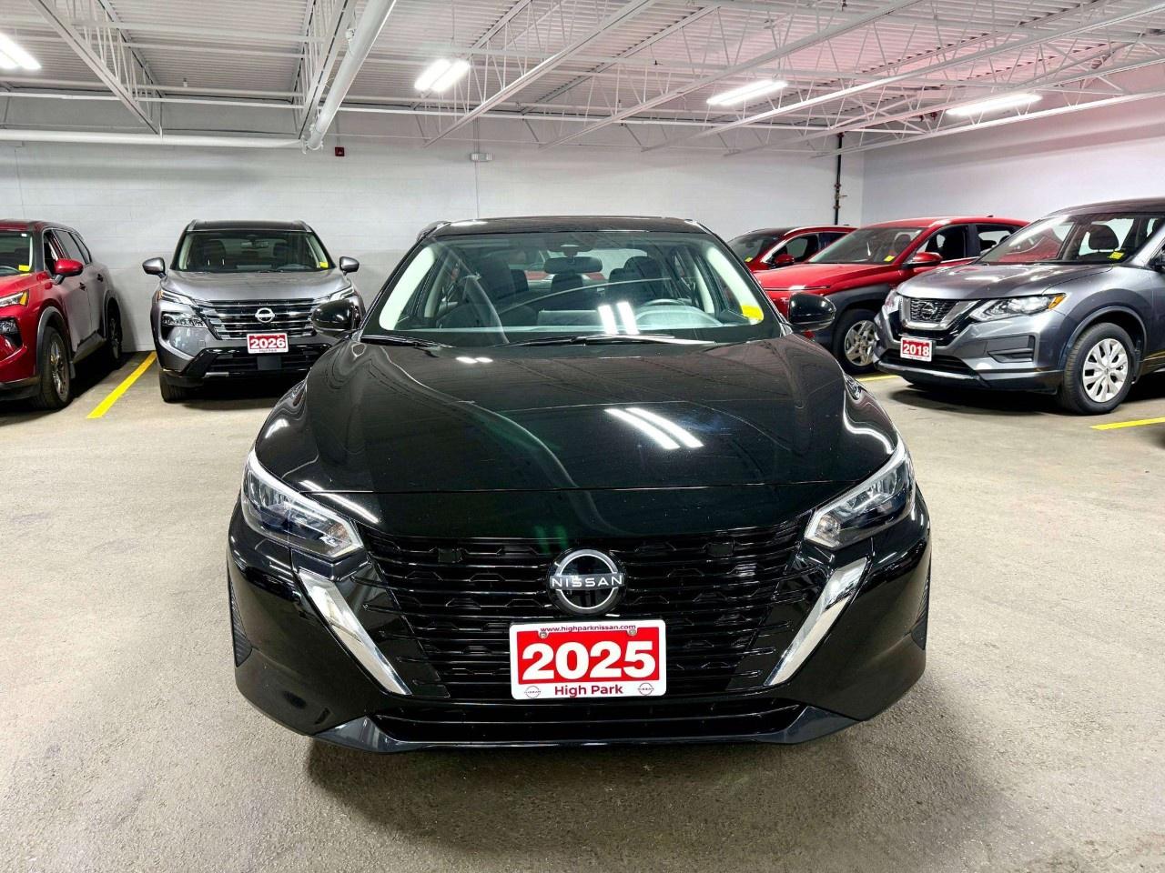 2025 Nissan Sentra SV CVT Photo