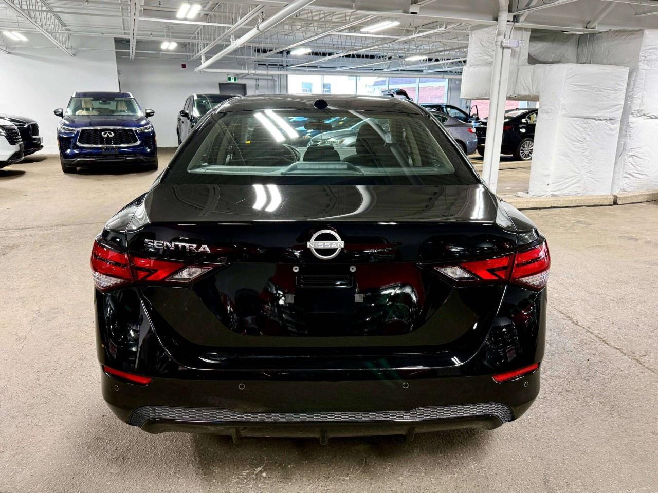 2025 Nissan Sentra SV CVT Photo