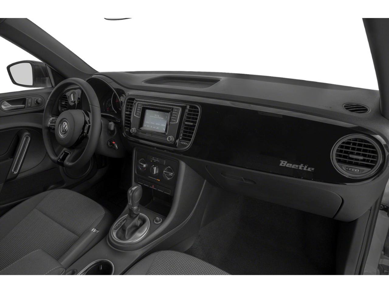 2018 Volkswagen Beetle 2.0 TSI Trendline 2dr Hatchback Photo
