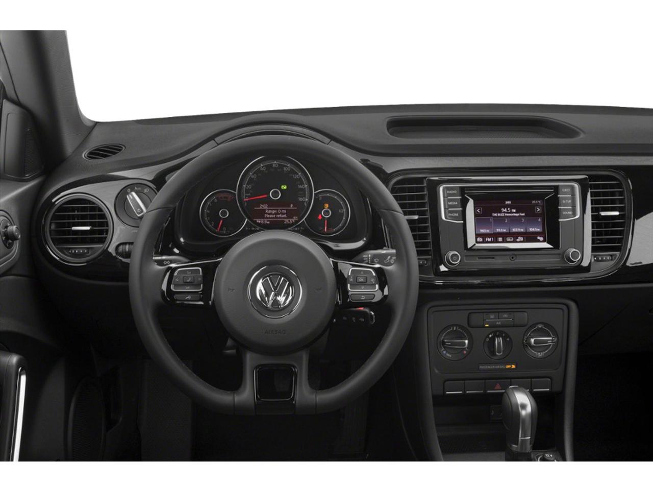 2018 Volkswagen Beetle 2.0 TSI Trendline 2dr Hatchback Photo