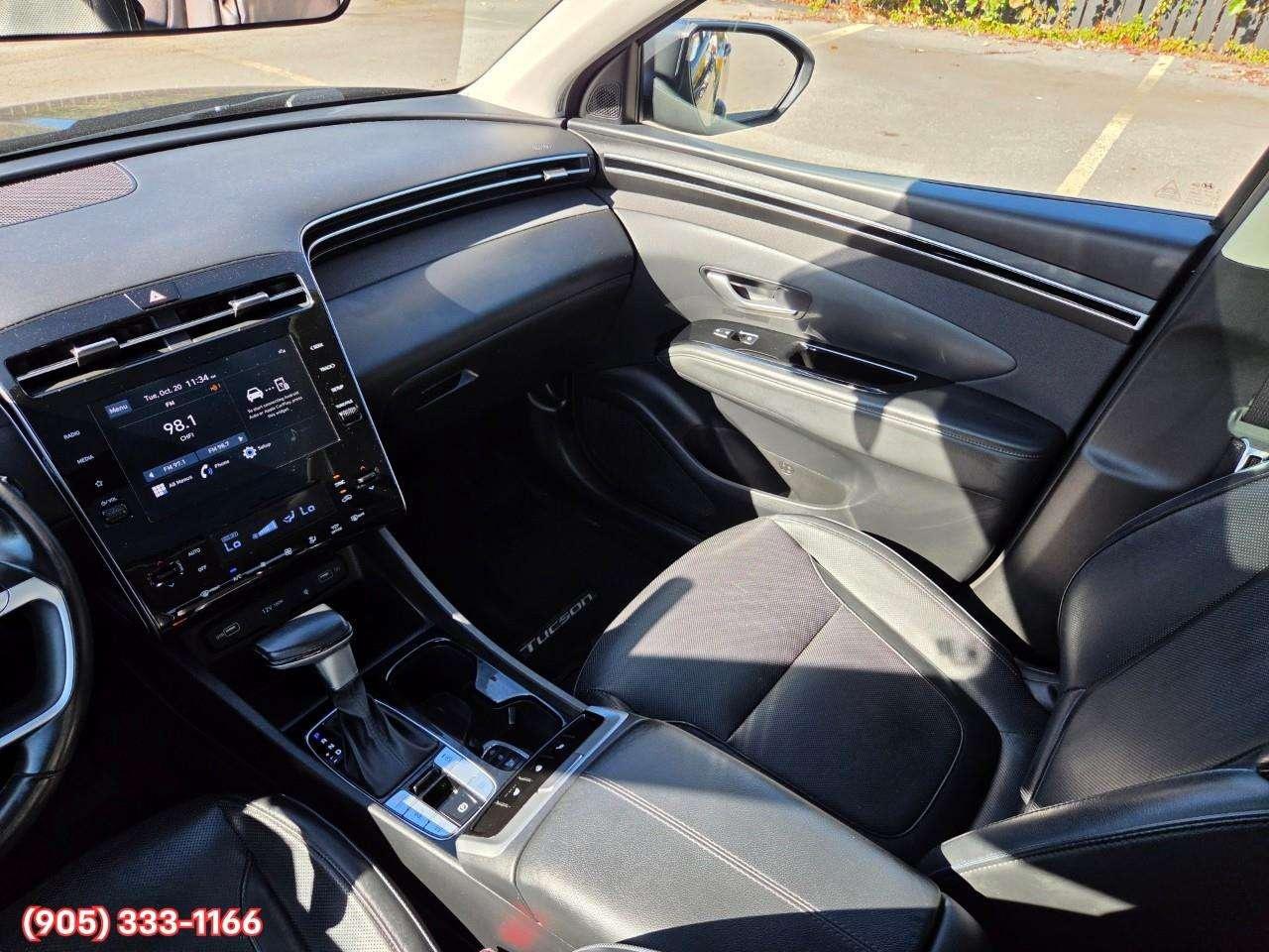 2022 Hyundai Tucson Preferred w/Trend Package Apple CarPlay & Android Auto • Power Sunroof • Leather Seating • Remote Start System • Heated F Photo