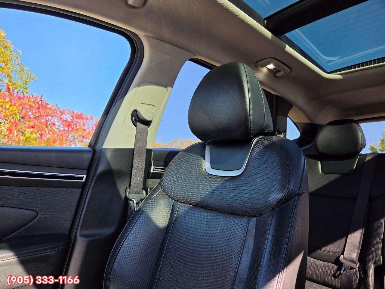 2022 Hyundai Tucson Preferred w/Trend Package Apple CarPlay & Android Auto • Power Sunroof • Leather Seating • Remote Start System • Heated F Photo