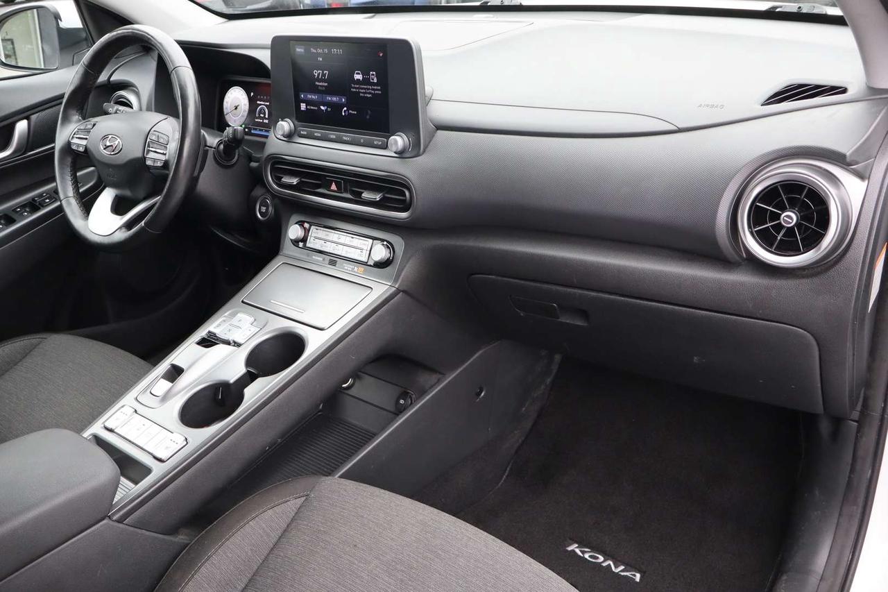 2022 Hyundai KONA Preferred Photo