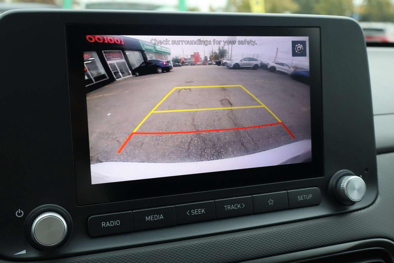 2022 Hyundai KONA Preferred Photo