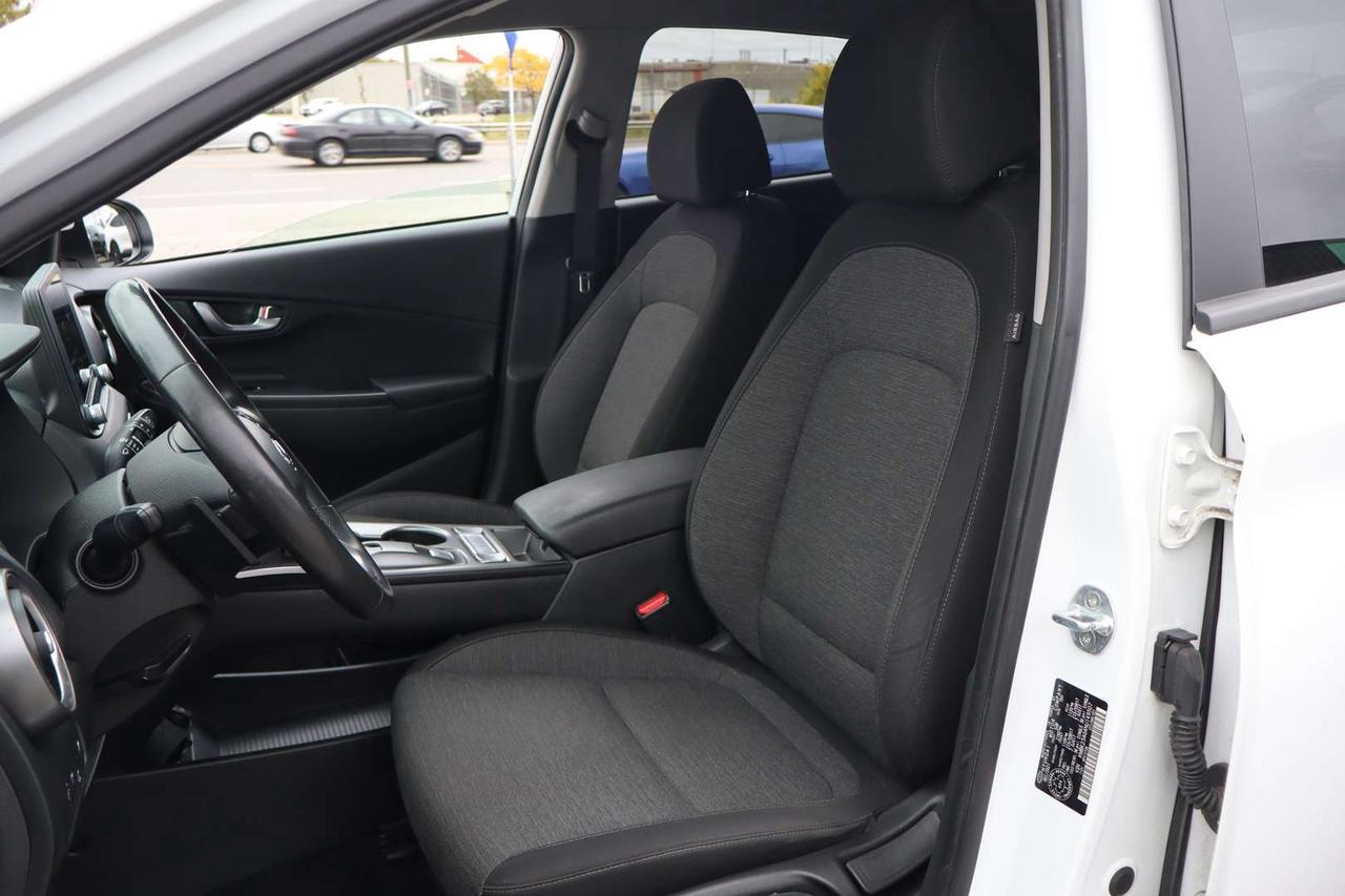 2022 Hyundai KONA Preferred Photo