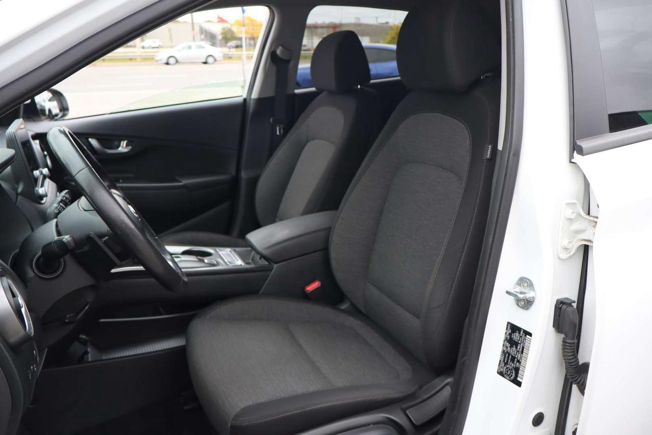 2022 Hyundai KONA Preferred Photo