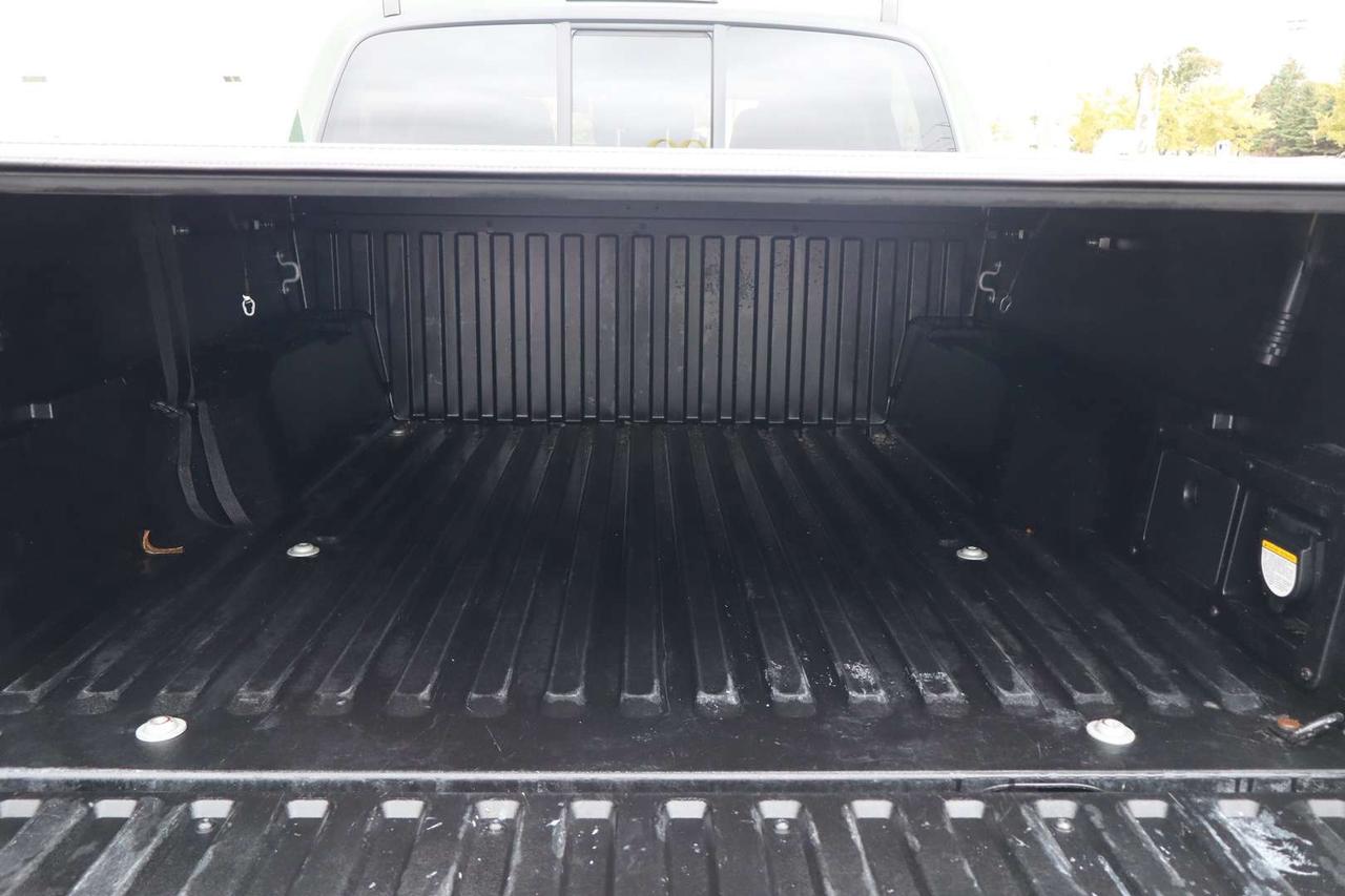 2022 Toyota Tacoma Trail Edition Double Cab Long Bed V6 4WD   No Accident Photo