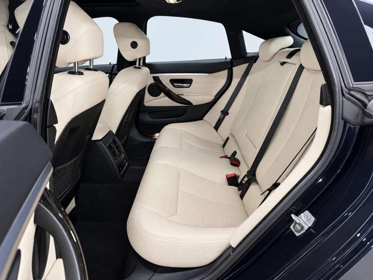 2016 BMW 4 Series 435i xDRIVE / GRAN COUPE / AWD / 3.0L TURBO / 300HP / LEATHER / SUNROOF Photo