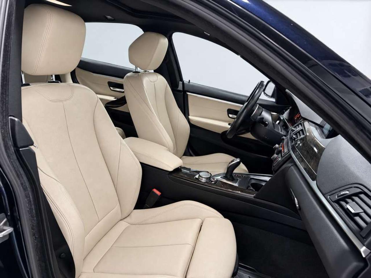2016 BMW 4 Series 435i xDRIVE / GRAN COUPE / AWD / 3.0L TURBO / 300HP / LEATHER / SUNROOF Photo