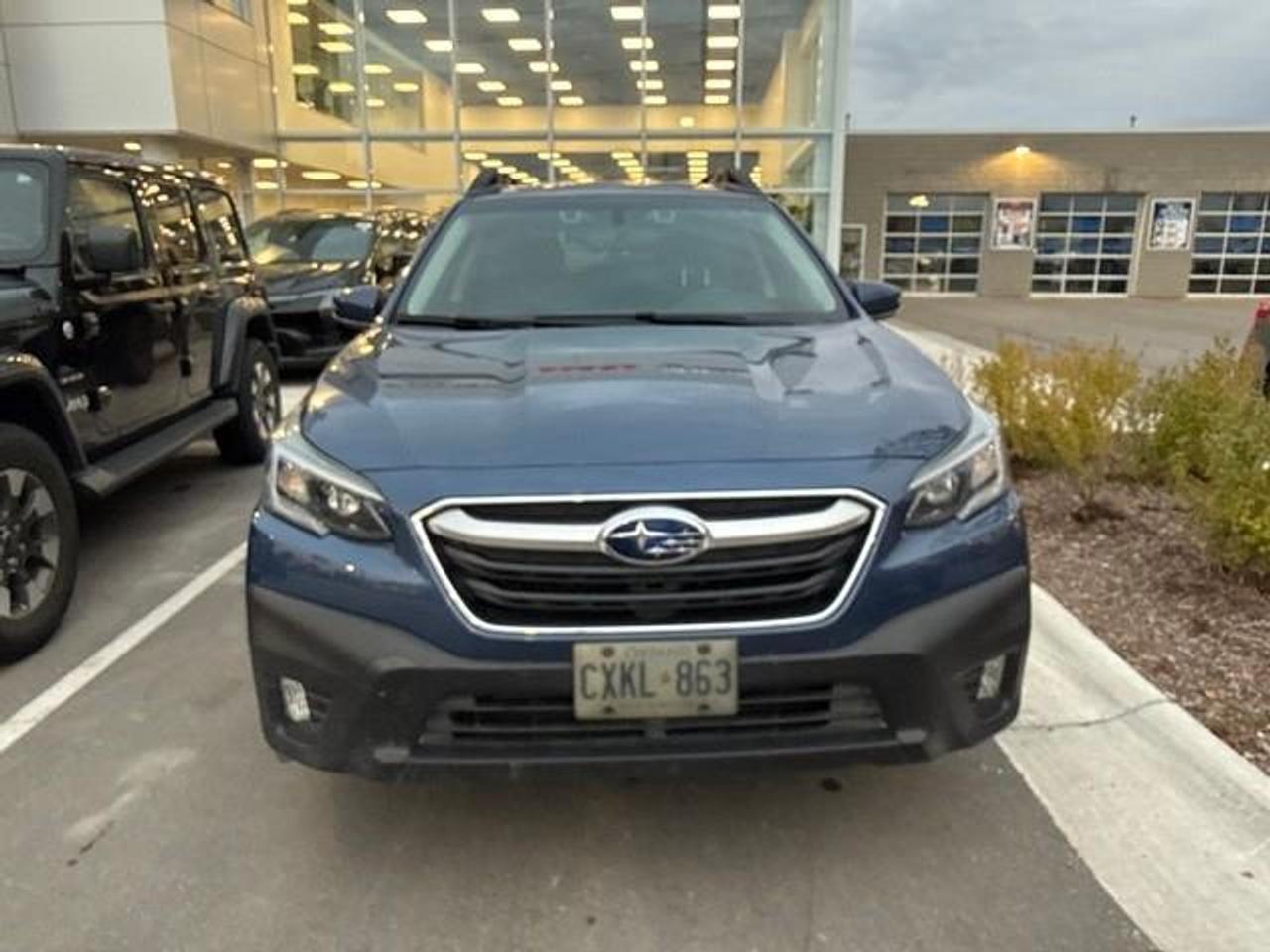 2020 Subaru Outback Touring 4dr All-Wheel Drive Photo5