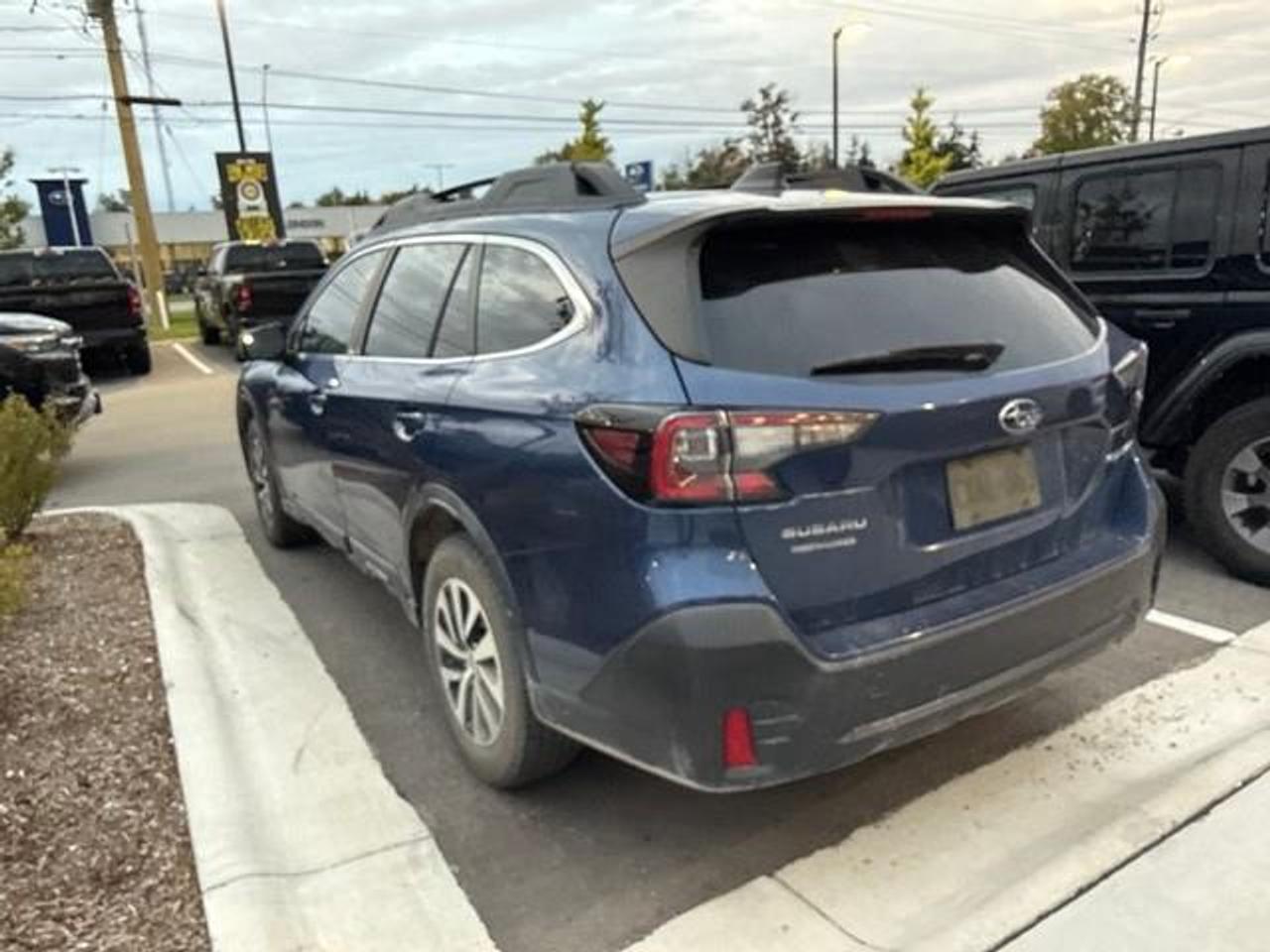 2020 Subaru Outback Touring 4dr All-Wheel Drive Photo