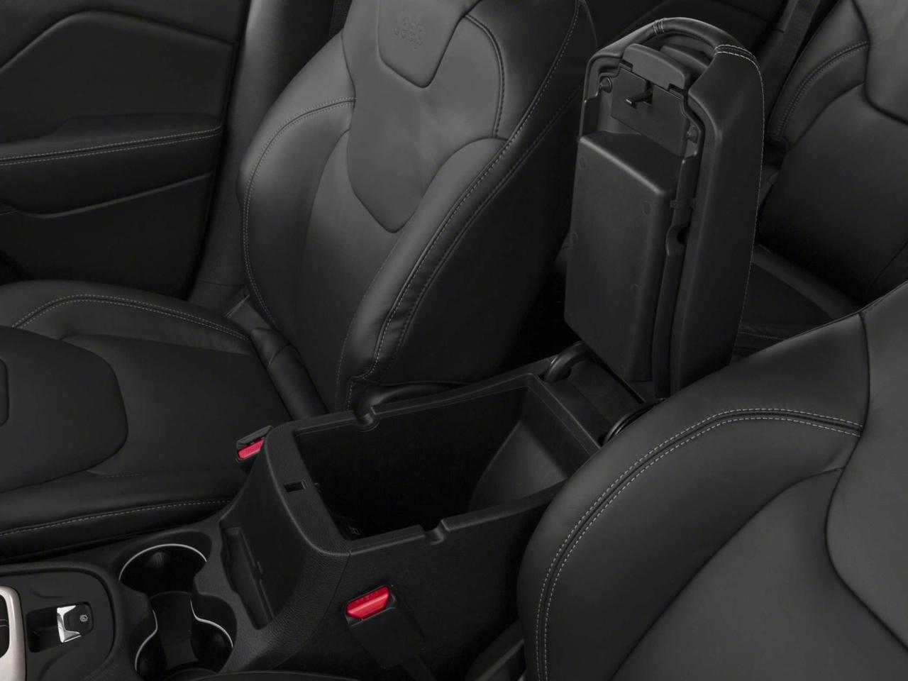 2017 Jeep Cherokee 4WD 4DR L PLUS PKG Photo