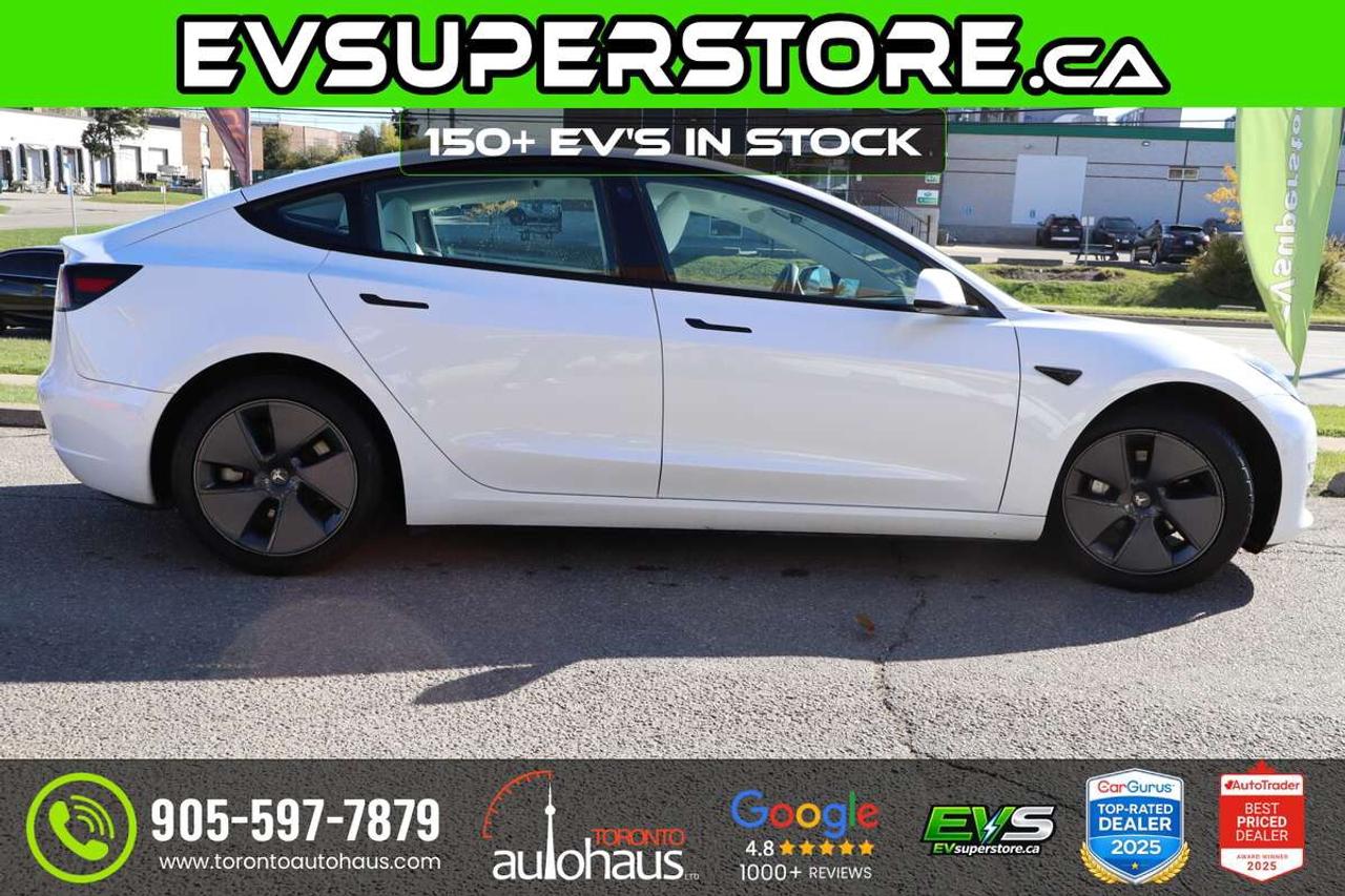 2022 Tesla Model 3 WHITE INT. I 150+ EV's at EVSUPERSTORE.ca Photo