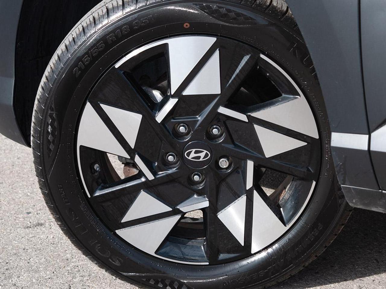 2024 Hyundai KONA  Photo