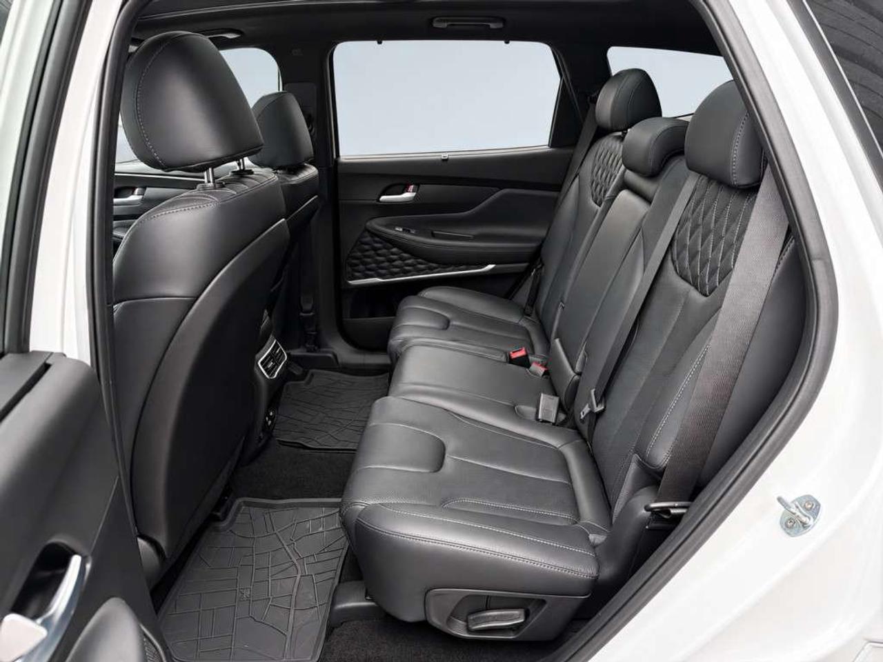 2022 Hyundai Santa Fe ULTIMATE CALLIGRAPHY / AWD / 2.5L TURBO / PANOROOF / LEATHER / NAVI / 360 CAM Photo