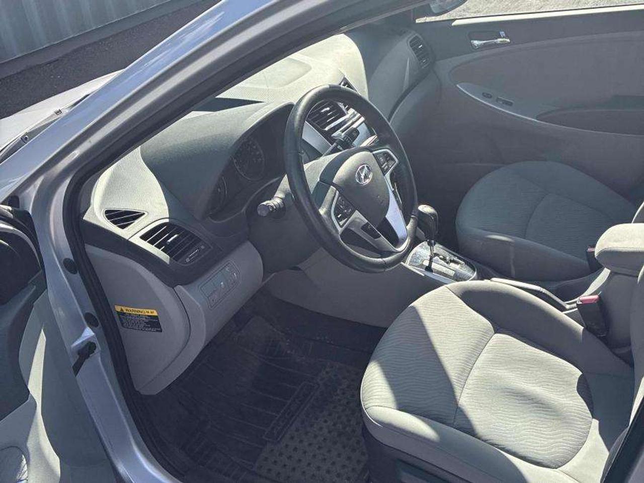 2012 Hyundai Accent GLS   FULLY CERTIFIED WITH WARRANTY Photo