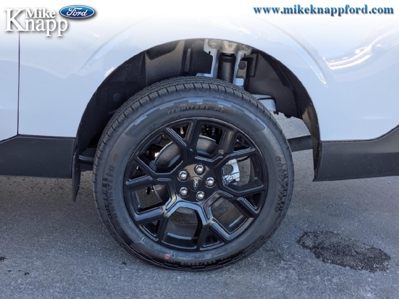 2026 Ford Maverick Lariat Photo