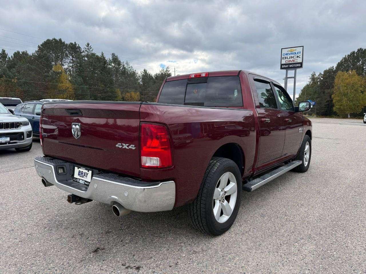 2017 RAM 1500 RUNNING BOARDS. TONNEAU COVER. HEATED OUTSIDE MIRRORS. SECOND ROW IN FLOOR STORAGE BINS. CERTIFIED. Photo