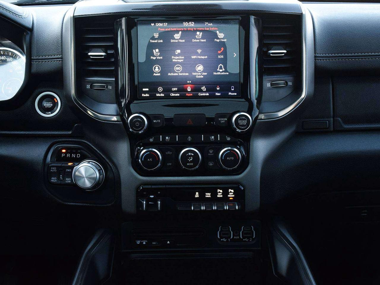 2019 RAM 1500 Sport Crew Cab 4x4 ~Nav ~Leather ~Moonroof ~Camera Photo