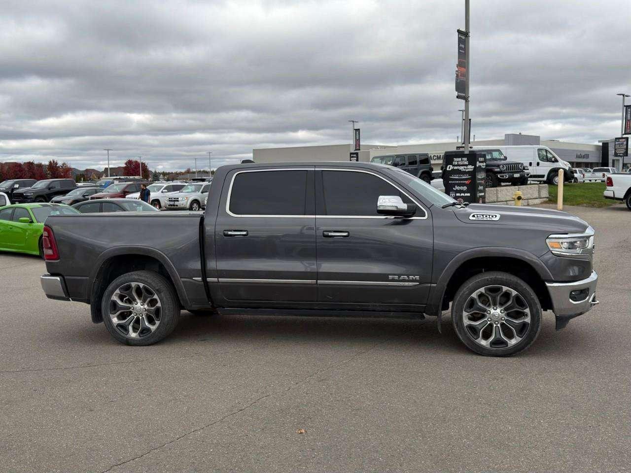 2019 RAM 1500 SUNROOF   LEATHER   PREMIUM AUDIO Photo