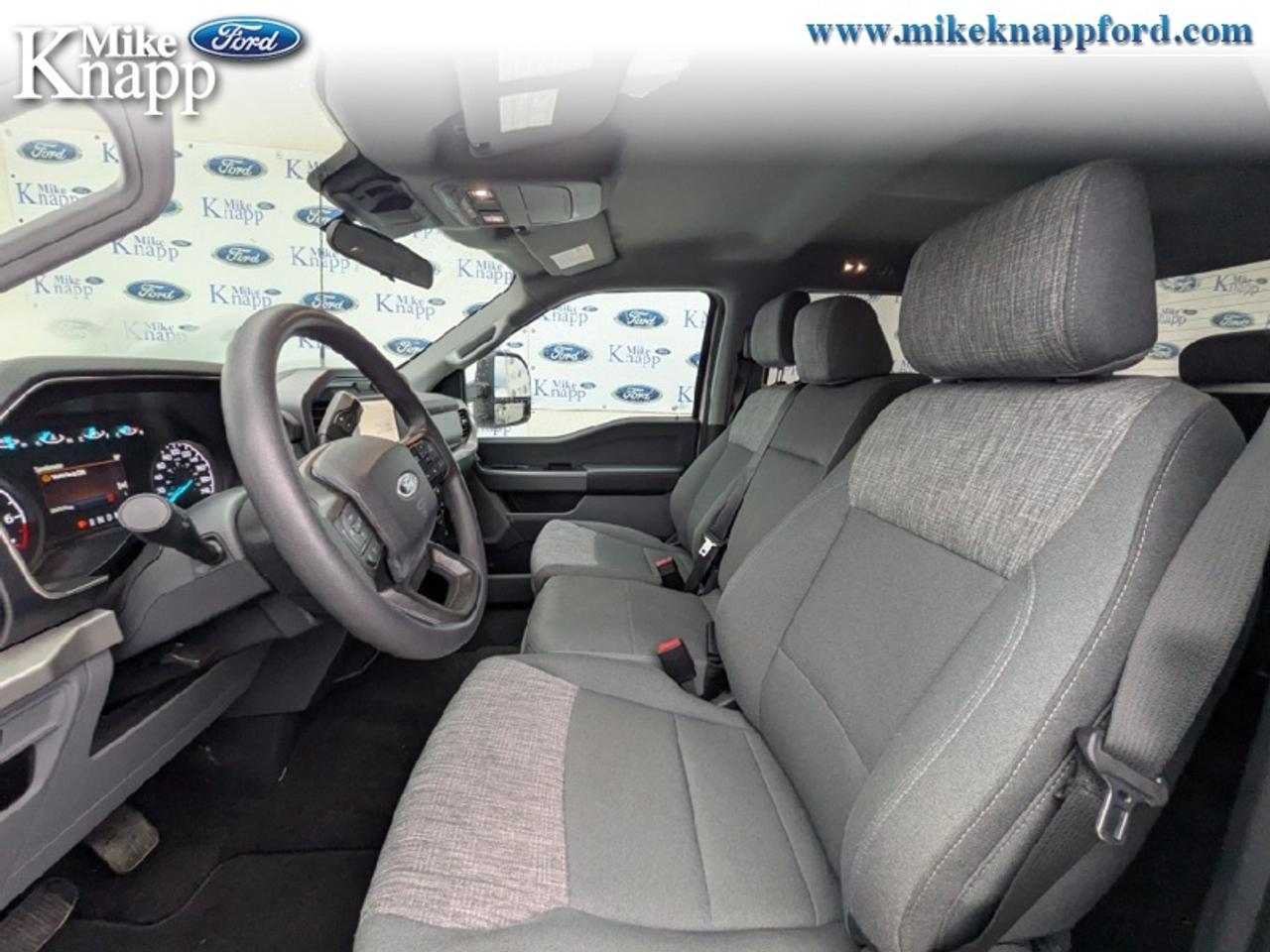 2023 Ford F-150 XLT Photo