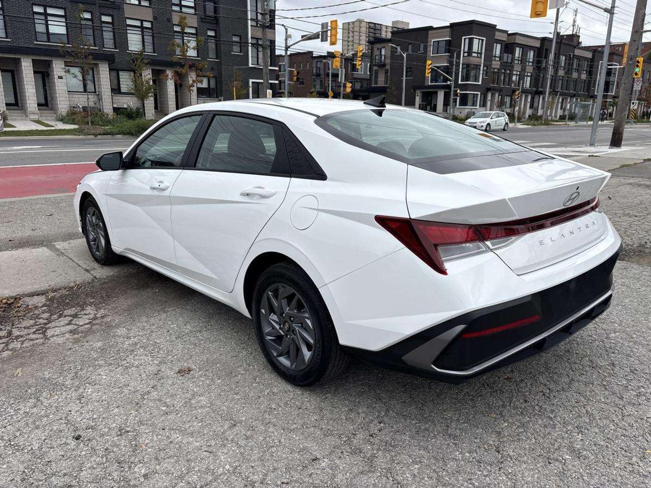 2025 Hyundai Elantra Preferred Blind Spot/Apple Carplay Photo