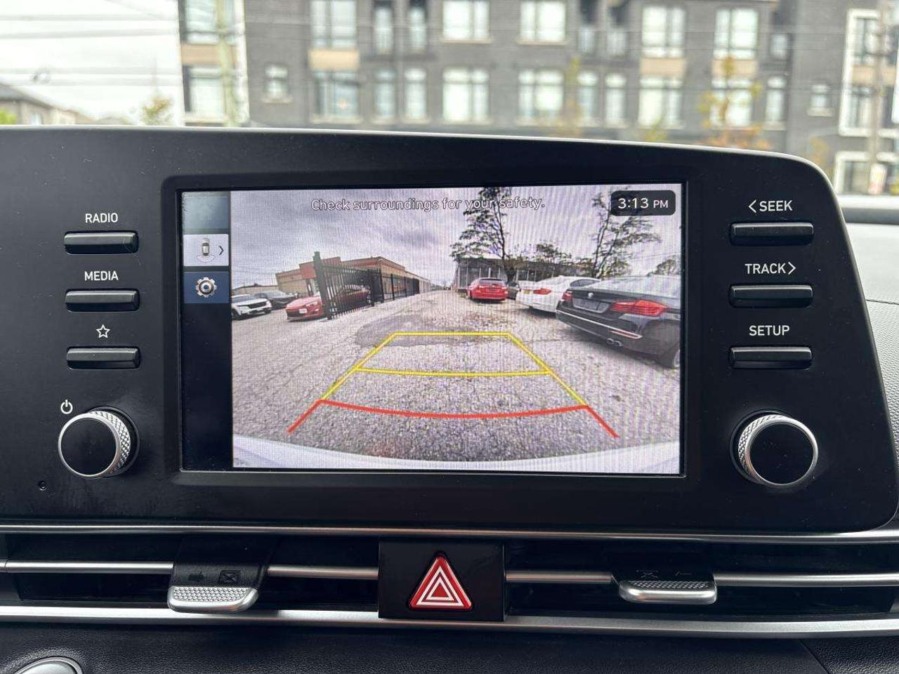 2025 Hyundai Elantra Preferred Blind Spot/Apple Carplay Photo