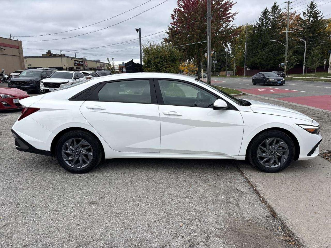2025 Hyundai Elantra Preferred Blind Spot/Apple Carplay Photo