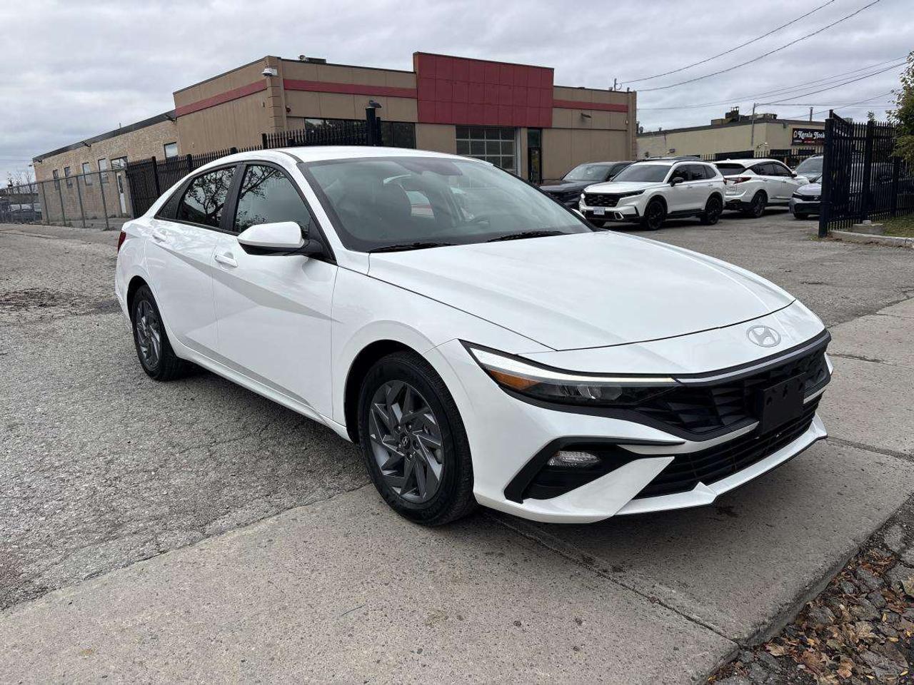 2025 Hyundai Elantra Preferred Blind Spot/Apple Carplay Photo