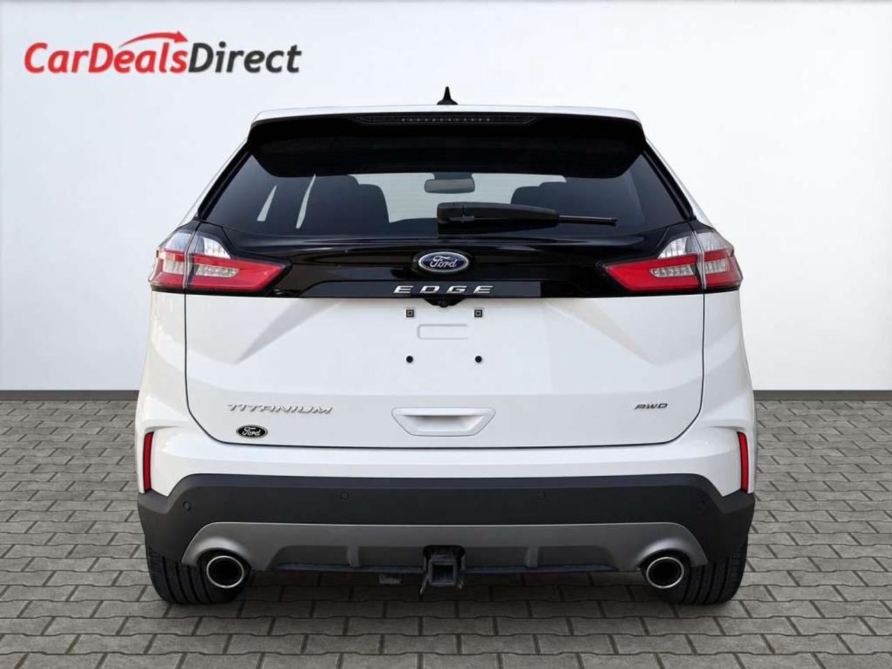 2022 Ford Edge TITANIUM / AWD / PANO / NAVI / LEATHER / HEATED & COOLED SEATS / HEATED REAR SEATS / B&O Photo