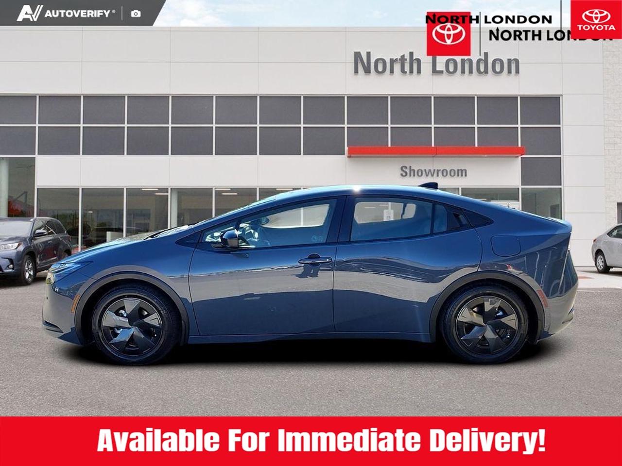 2027 Toyota Prius Plug-In Hybrid SE 5dr Hatchback Photo
