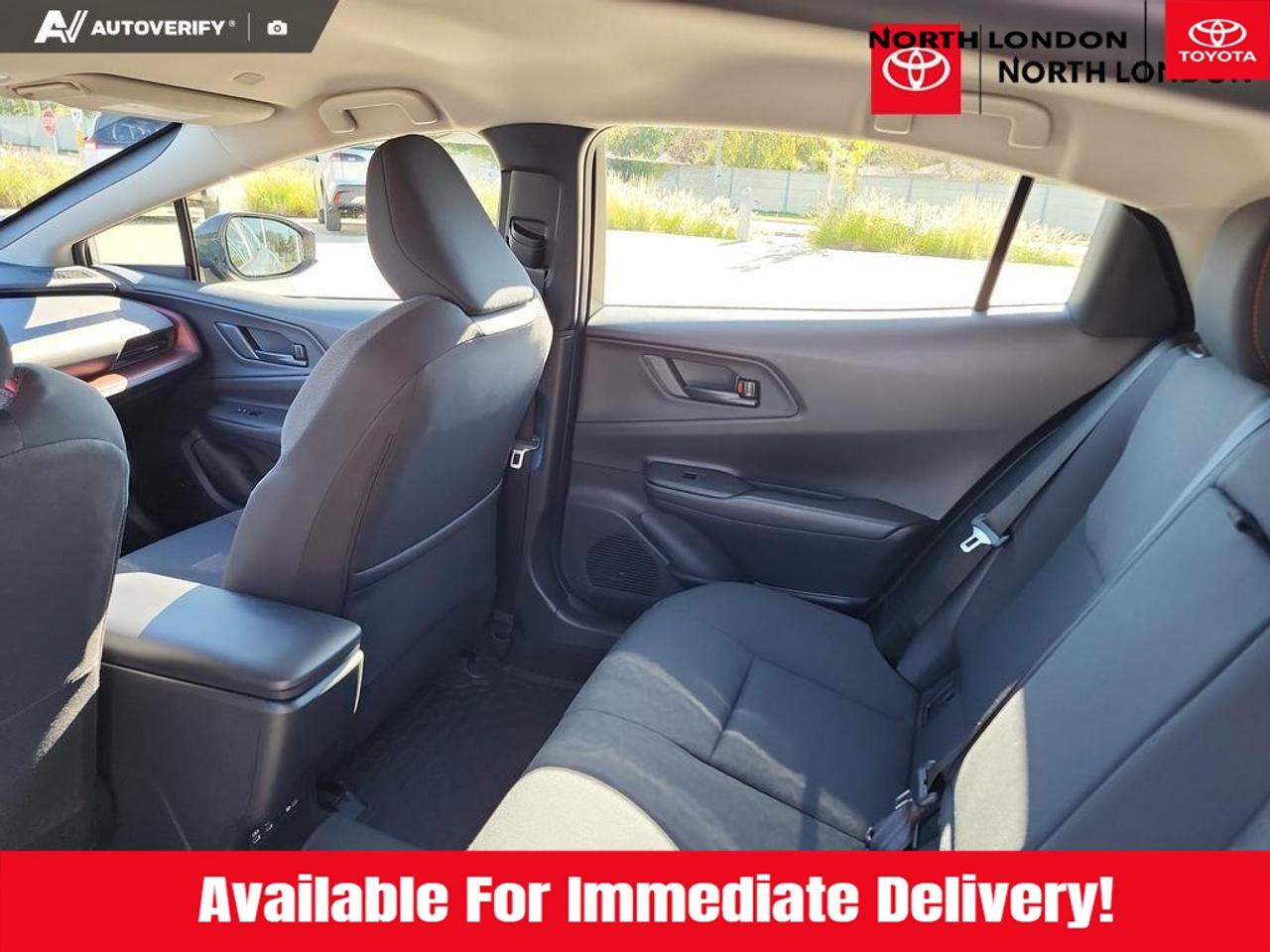 2027 Toyota Prius Plug-In Hybrid SE 5dr Hatchback Photo