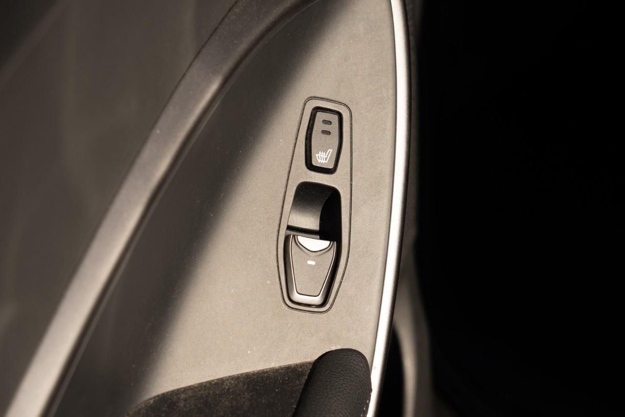 2017 Hyundai Santa Fe Sport FWD 4dr 2.4L Premium Photo