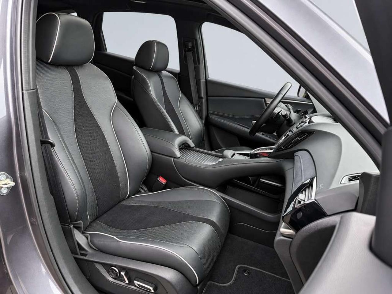 2020 Acura RDX A-SPEC SH-AWD   RED LEATHER/ALCANTARA*   PANO ROOF   NAVI   BLIND SPOT   LANE DEPARTURE Photo