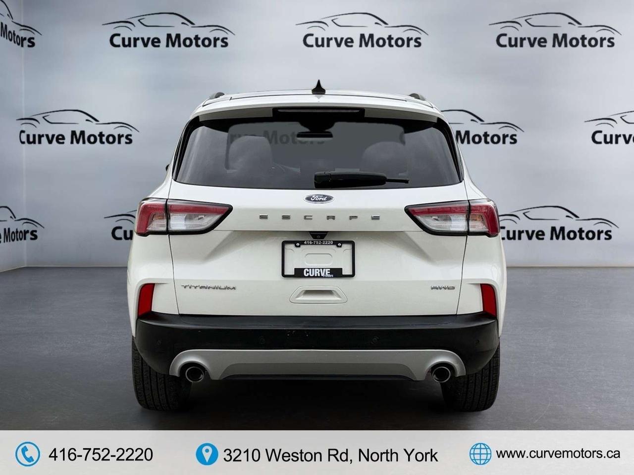 2022 Ford Escape Titanium AWD * DRIVER ASSIST / PANORAMIC / CARPLAY / CAMERA / LED LIGHTS Photo