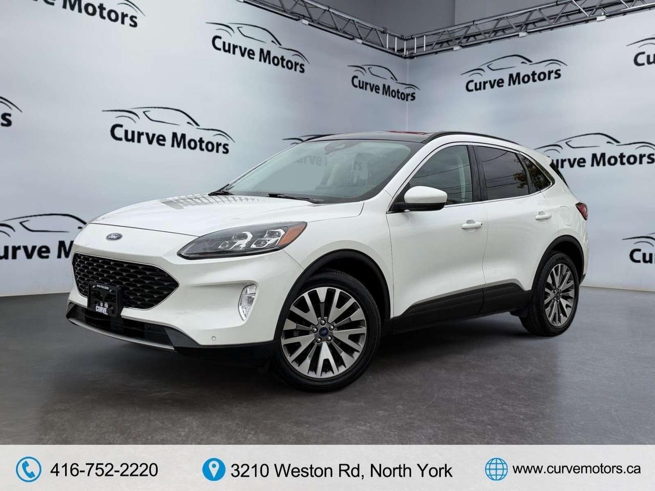 2022 Ford Escape Titanium AWD * DRIVER ASSIST / PANORAMIC / CARPLAY / CAMERA / LED LIGHTS Photo